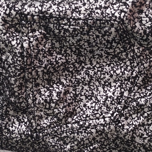 Time and Tru Pants Women's 8 Black Silver Metallic Cargo Mid Rise Stretch - Picture 3 of 7